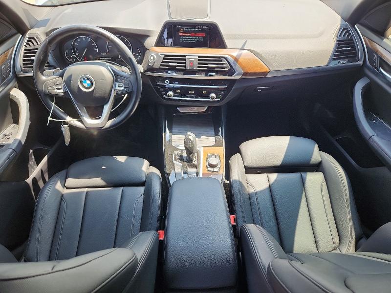 Zdjęcie 8 z aukcji – 2018 BMW X3 z VIN 5UXTR9C56JLC82550