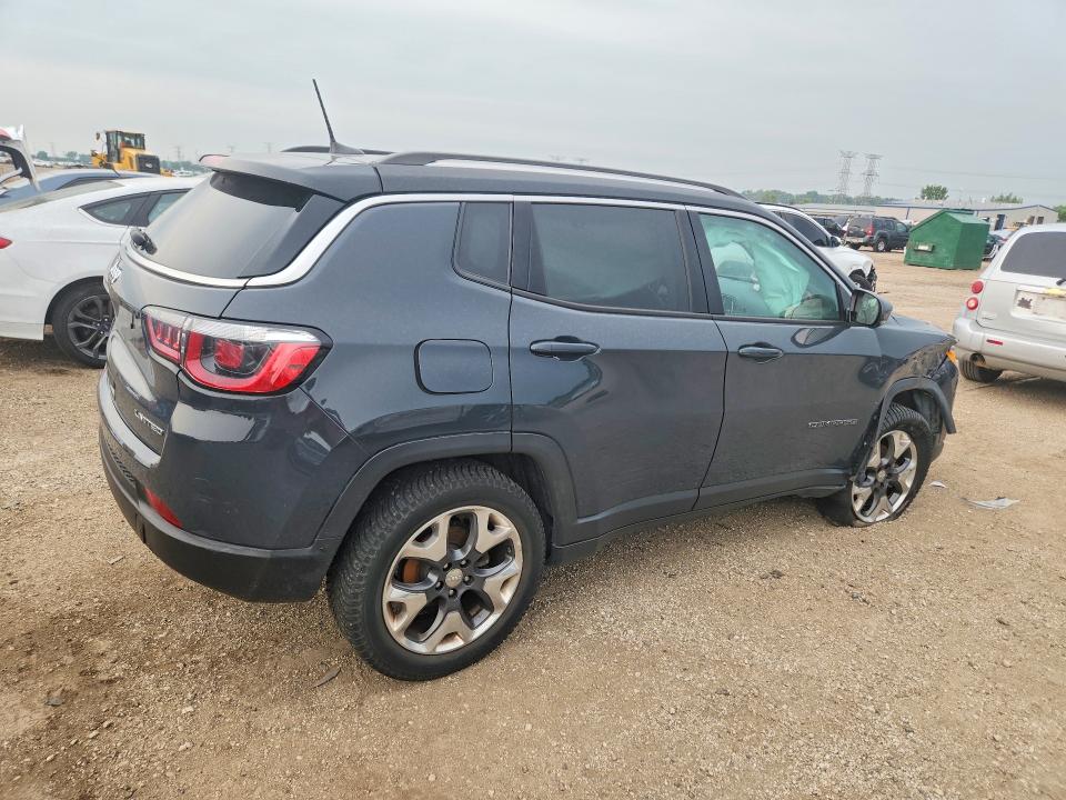 Photo 3 from auction – 2018 JEEP COMPASS with VIN 3C4NJDCB2JT423559