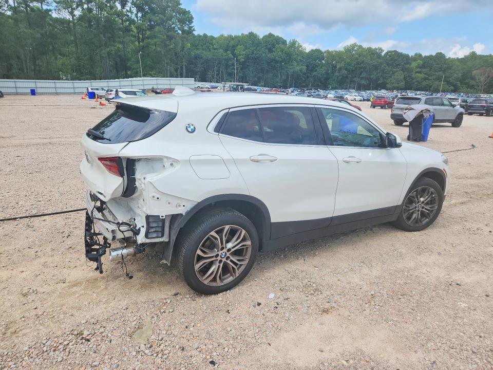 Photo 3 from auction – 2018 BMW X2 with VIN WBXYJ5C38JEF75847
