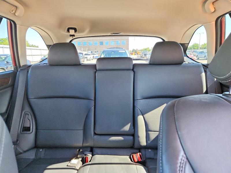Photo 10 from auction – 2019 SUBARU OUTBACK with VIN 4S4BSAJC8K3343802