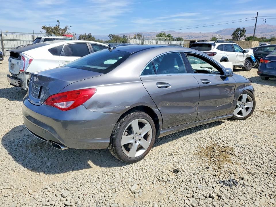 Photo 3 from auction – 2015 MERCEDES-BENZ CLA with VIN WDDSJ4EB4FN274942