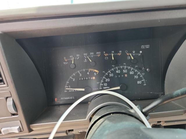 Photo 9 from auction – 1994 CHEVROLET GMT-400 with VIN 2GCEC19K5R1130560