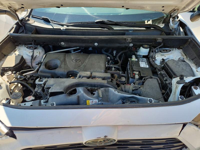 Photo 12 from auction – 2019 TOYOTA RAV4 with VIN 2T3H1RFV4KW038322