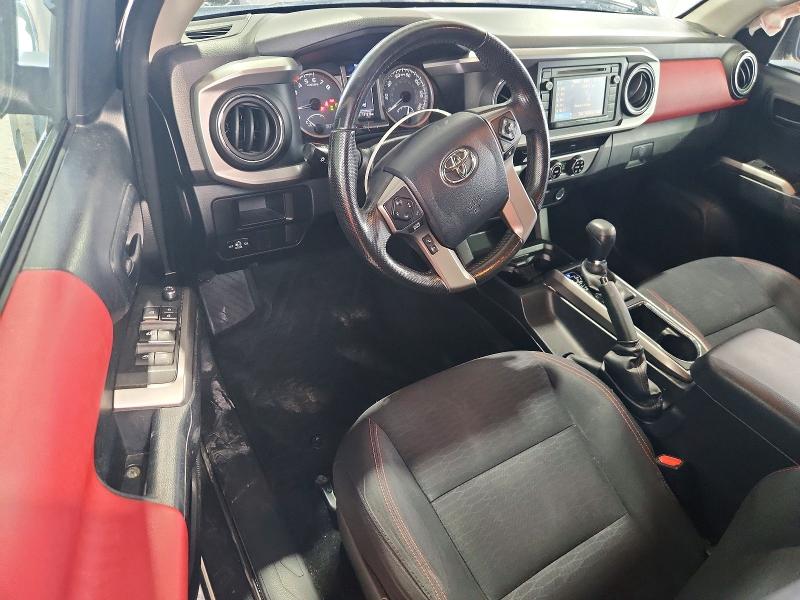 Photo 8 from auction – 2016 TOYOTA TACOMA with VIN 3TMCZ5AN9GM019731