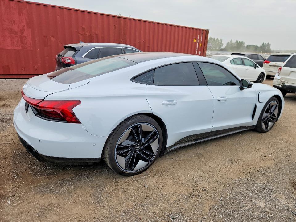 Photo 3 from auction – 2023 AUDI E-TRON GT with VIN WAUFJBFW2P7003432