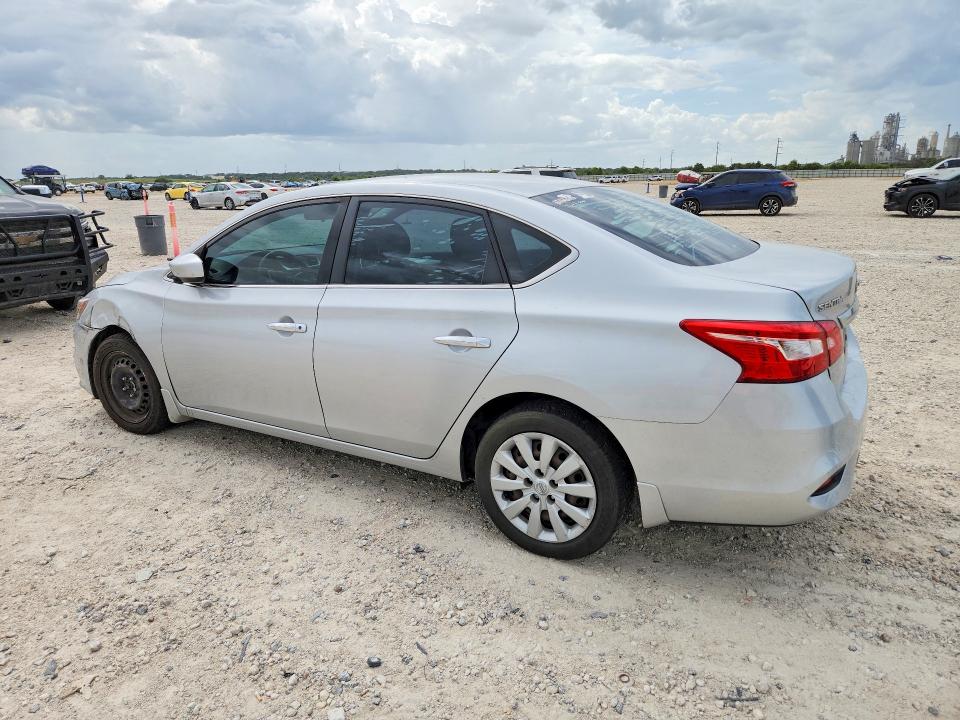 Photo 2 from auction – 2017 NISSAN SENTRA with VIN 3N1AB7AP4HY251904