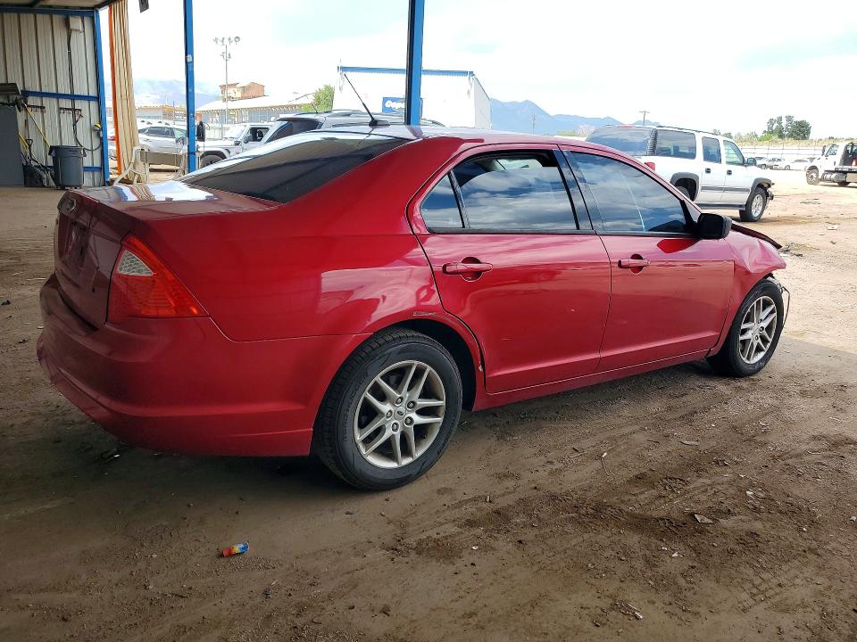 Photo 3 from auction – 2012 FORD FUSION with VIN 3FAHP0GA9CR365252