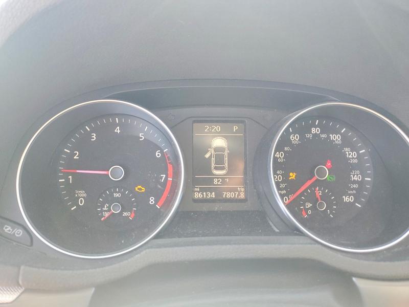 Photo 9 from auction – 2016 VOLKSWAGEN PASSAT with VIN 1VWAT7A37GC063017