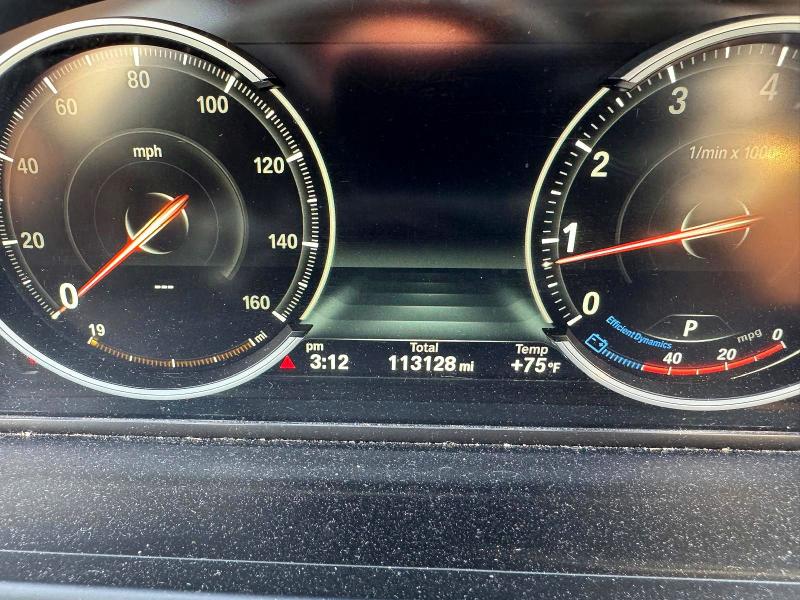 Photo 8 from auction – 2015 BMW 750 with VIN WBAYB6C52FD965738