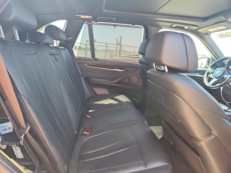 Foto 11 de la subasta – 2016 BMW X5 con VIN 5UXKR6C50G0J80095