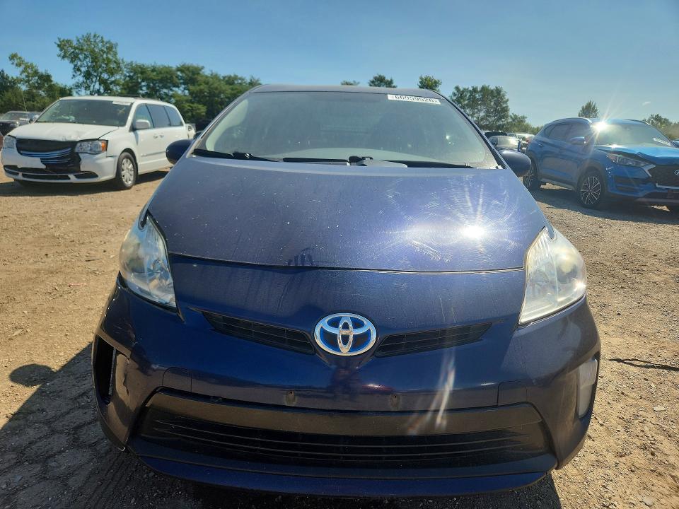 Photo 5 from auction – 2015 TOYOTA PRIUS with VIN JTDKN3DU2F0417959