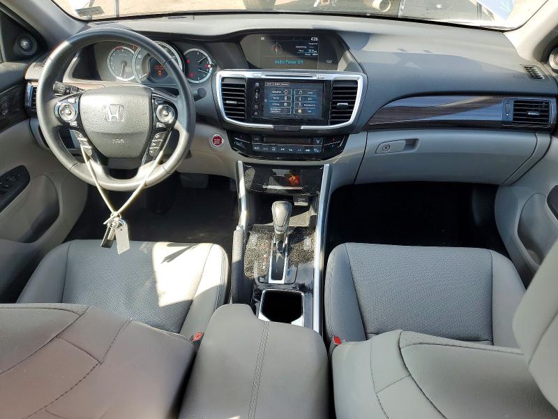 Photo 8 from auction – 2016 HONDA ACCORD with VIN 1HGCR3F00GA027636
