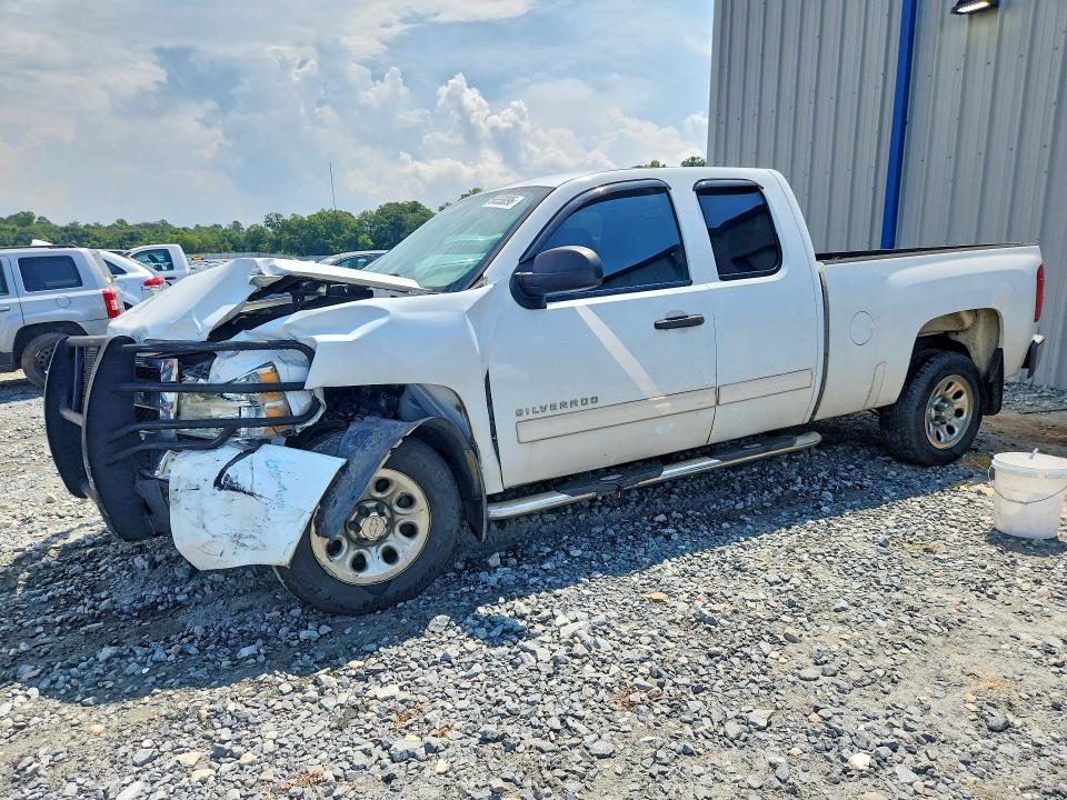 2011 CHEVROLET SILVERADO - Търг №66558096