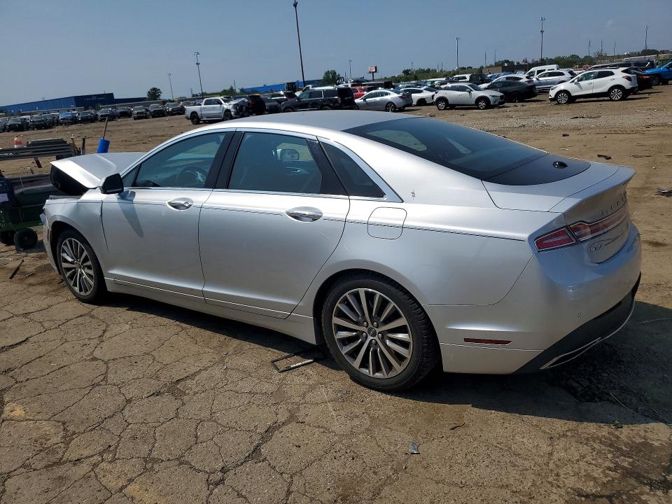 Photo 2 from auction – 2018 LINCOLN MKZ with VIN 3LN6L5C97JR605445