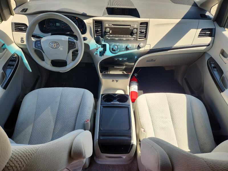 Photo 8 from auction – 2011 TOYOTA SIENNA with VIN 5TDKK3DC3BS077339