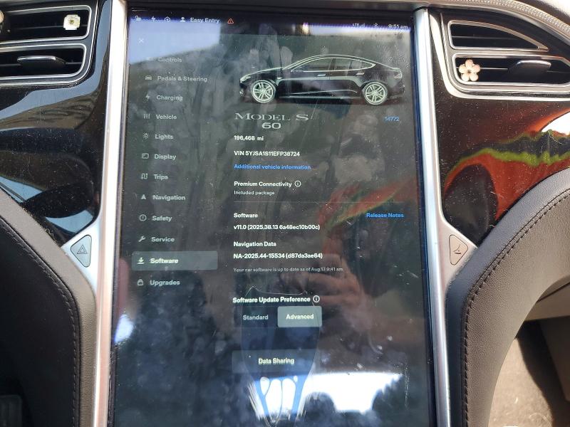 Снимка 9 от търг – 2014 TESLA MODEL S с VIN 5YJSA1S11EFP38724