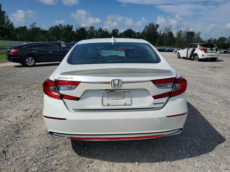 Photo 6 from auction – 2018 HONDA ACCORD with VIN 1HGCV3F51JA009581