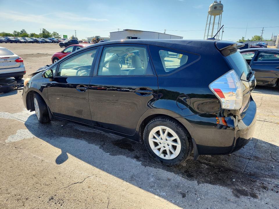 Photo 2 from auction – 2012 TOYOTA PRIUS V with VIN JTDZN3EU2C3078255