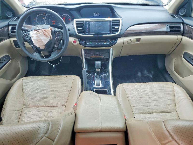 Photo 8 from auction – 2016 HONDA ACCORD with VIN 1HGCR2F02GA001971