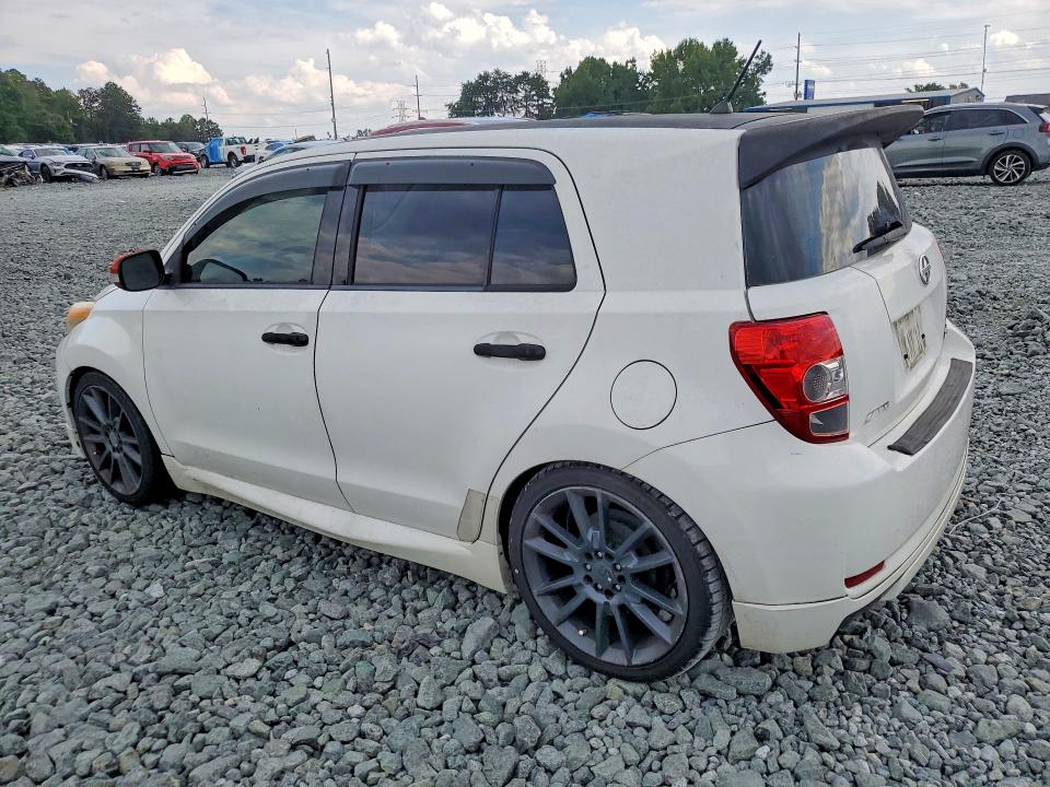 Photo 2 from auction – 2009 SCION XD with VIN JTKKU10419J036219
