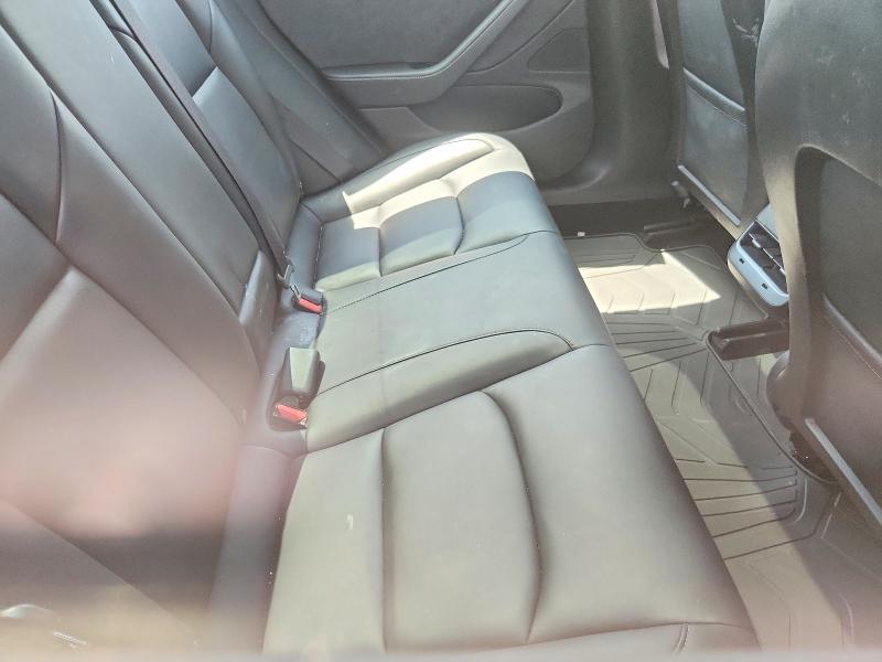 Photo 10 from auction – 2019 TESLA MODEL 3 with VIN 5YJ3E1EA7KF397877