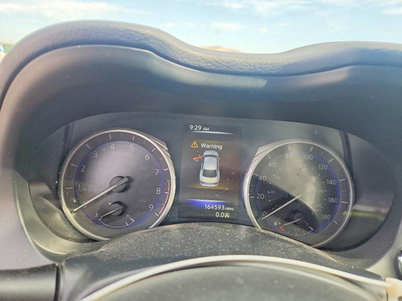Photo 9 from auction – 2014 INFINITI Q50 with VIN JN1BV7AR1EM689470