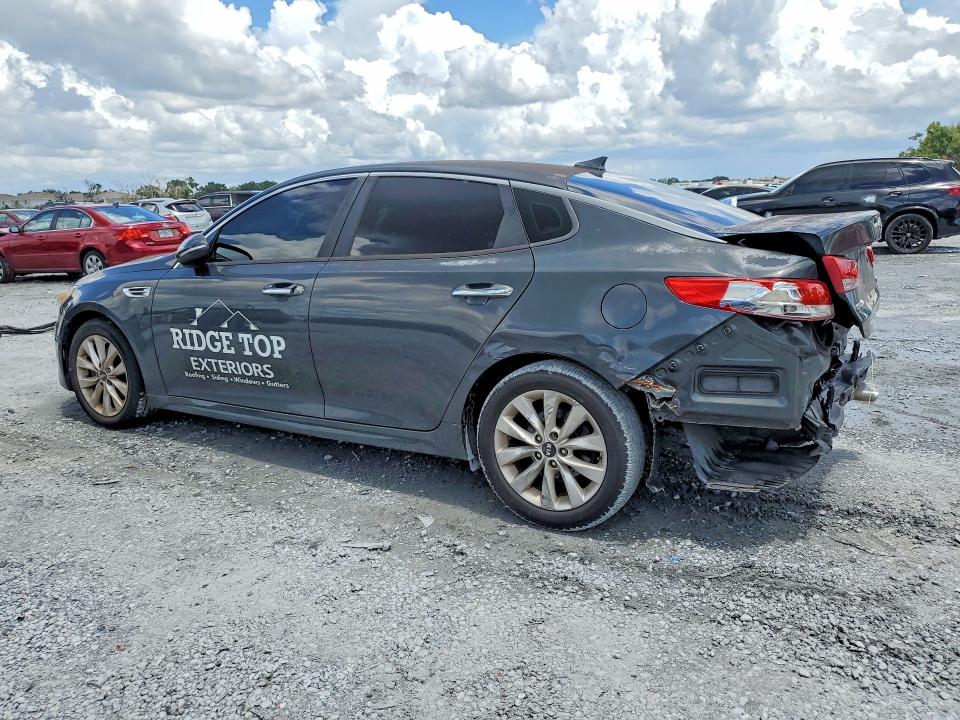 Photo 2 from auction – 2016 KIA OPTIMA with VIN 5XXGU4L33GG014127