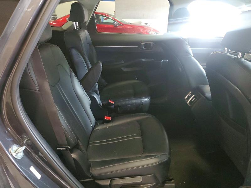 Снимка 11 от търг – 2023 KIA SORENTO с VIN KNDRHDLG4P5174022