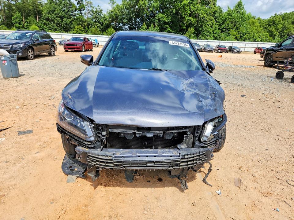 Photo 5 from auction – 2015 HONDA ACCORD with VIN 1HGCR2F38FA166805