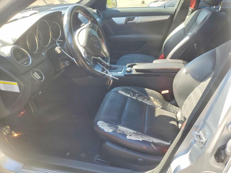 Photo 7 from auction – 2014 MERCEDES-BENZ C with VIN WDDGF4HB0ER320924