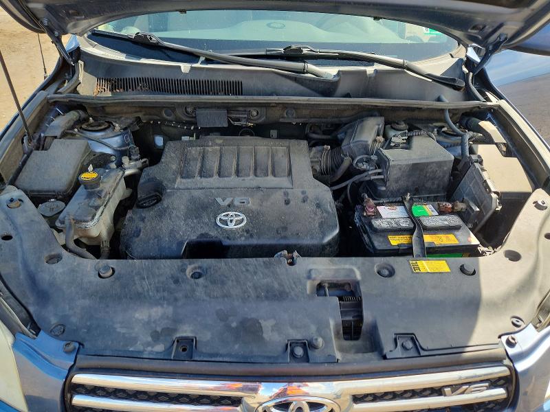 Photo 11 from auction – 2007 TOYOTA RAV4 with VIN JTMBK31V575012852