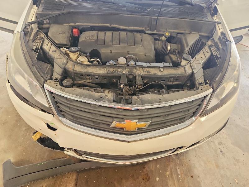 Photo 12 from auction – 2017 CHEVROLET TRAVERSE with VIN 1GNKVFKD9HJ186616