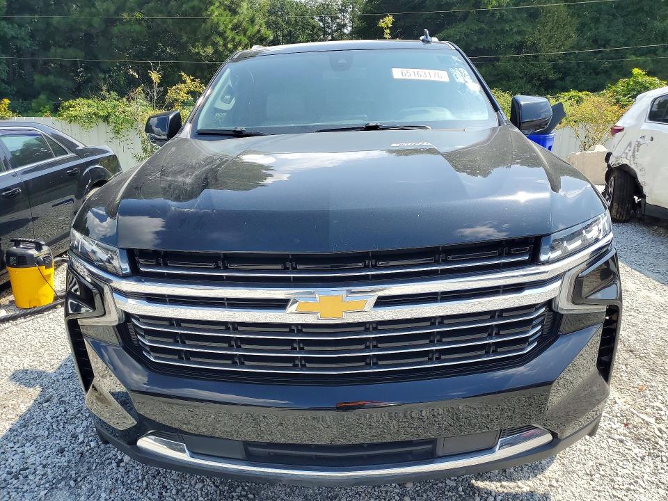 Photo 5 from auction – 2021 CHEVROLET SUBURBAN with VIN 1GNSCCKD0MR195723