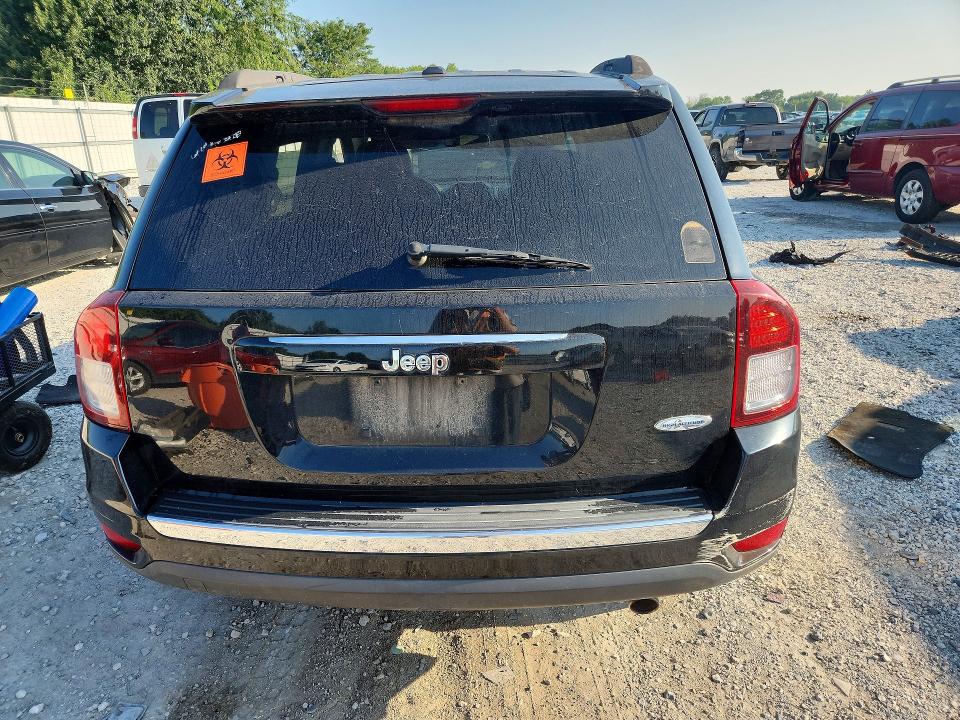 Photo 6 from auction – 2016 JEEP COMPASS with VIN 1C4NJCEA5GD716076