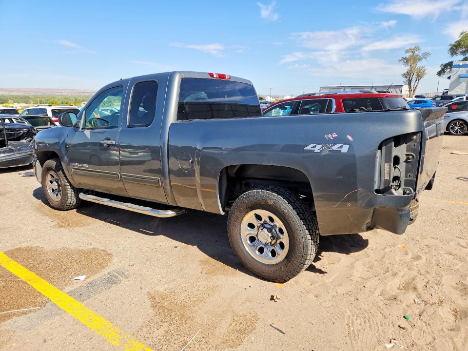 Photo 2 from auction – 2011 CHEVROLET SILVERADO with VIN 1GCRKREA4BZ208694
