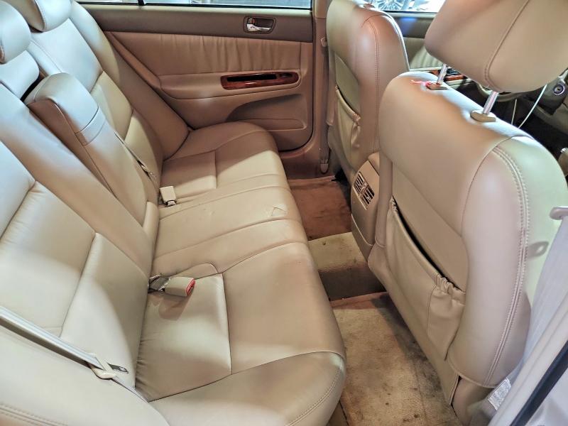 Photo 10 from auction – 2005 TOYOTA CAMRY with VIN 4T1BE30K85U589324
