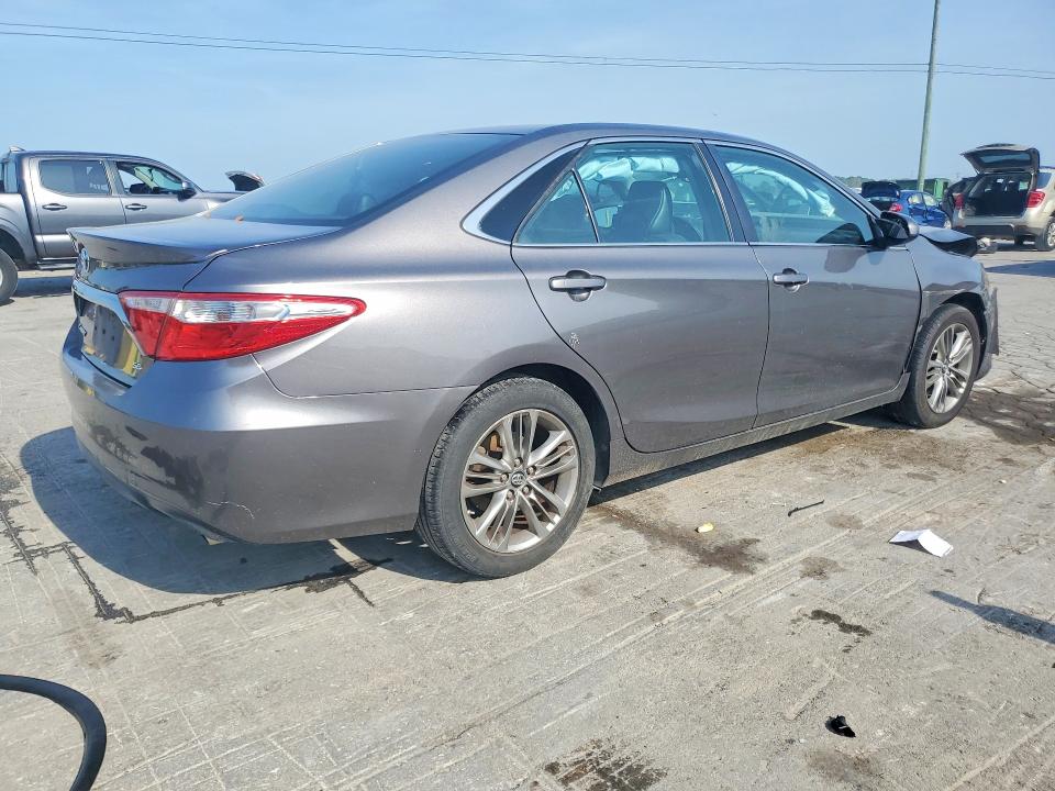 Photo 3 from auction – 2017 TOYOTA CAMRY with VIN 4T1BF1FK3HU712606