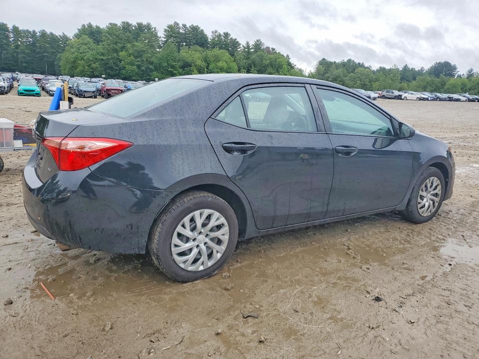 Photo 3 from auction – 2019 TOYOTA COROLLA with VIN 2T1BURHE8KC195968