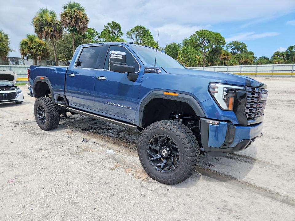 Photo 4 from auction – 2025 GMC SIERRA with VIN 1GT4UXEY3SF249972
