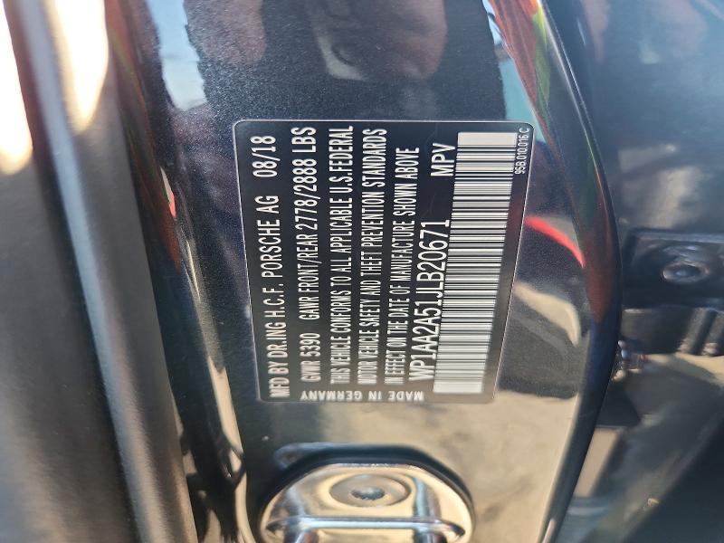 Photo 14 from auction – 2018 PORSCHE MACAN with VIN WP1AA2A51JLB20671