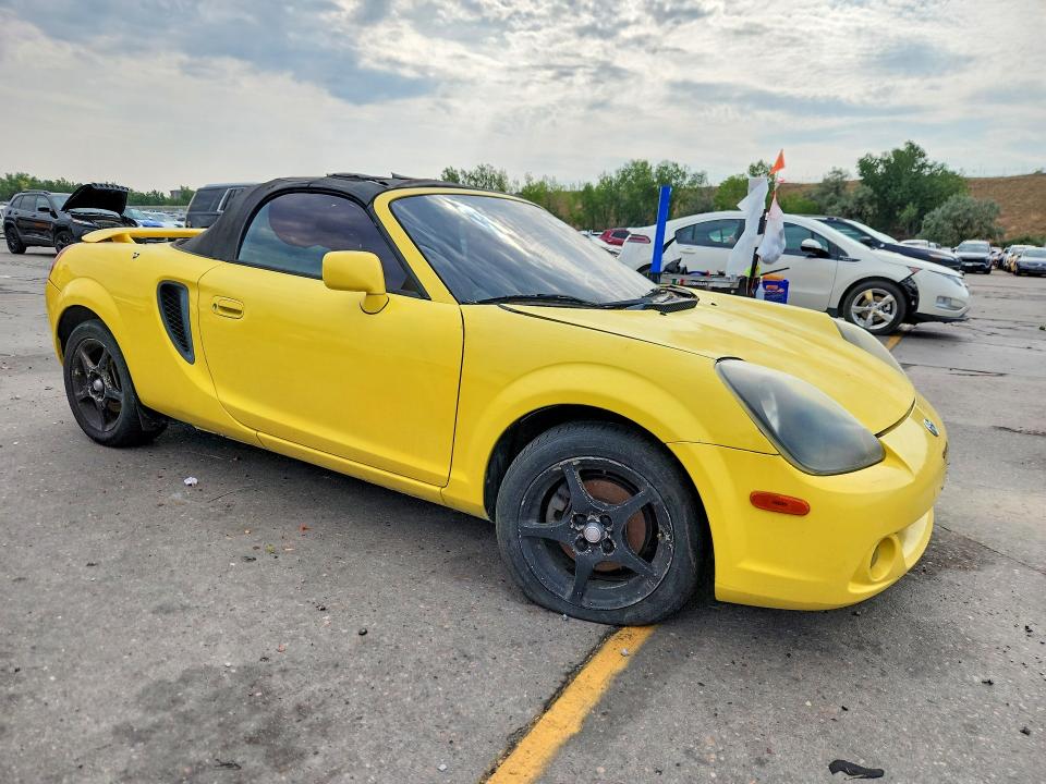 Photo 4 from auction – 2002 TOYOTA MR2 with VIN JTDFR320520046246