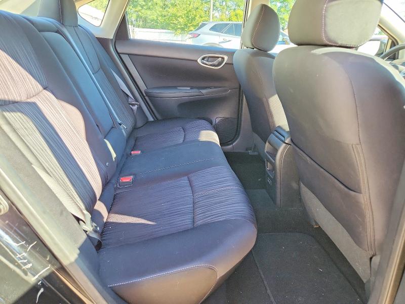 Photo 10 from auction – 2017 NISSAN SENTRA with VIN 3N1AB7AP9HY402722