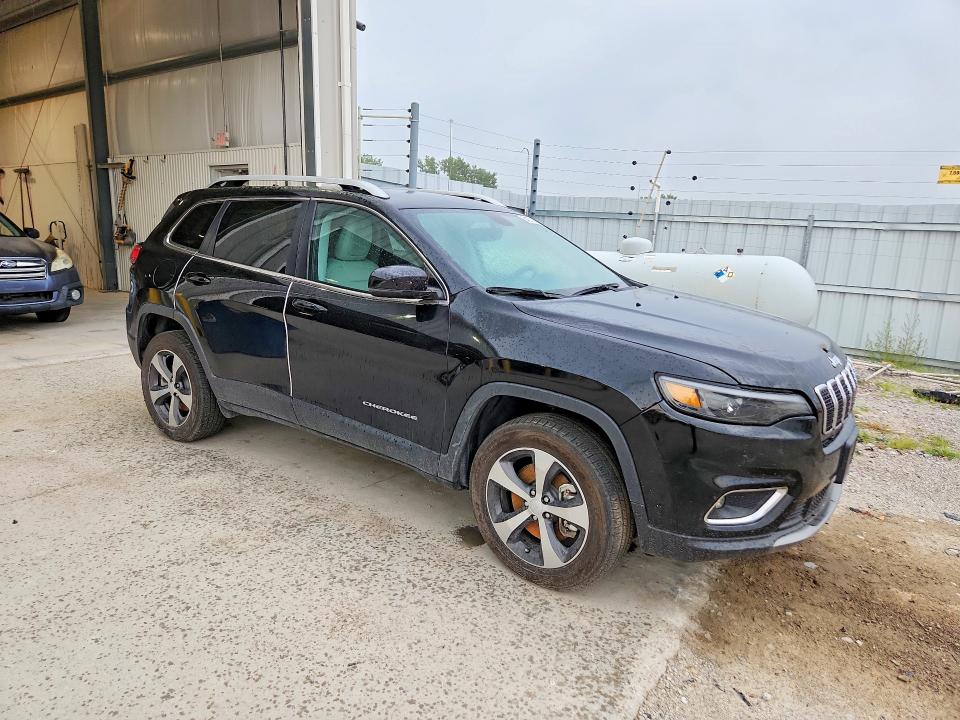 Photo 4 from auction – 2019 JEEP CHEROKEE with VIN 1C4PJMDNXKD335769