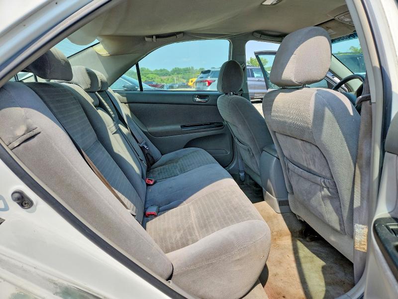 Photo 10 from auction – 2006 TOYOTA CAMRY with VIN 4T1BE32K16U690221
