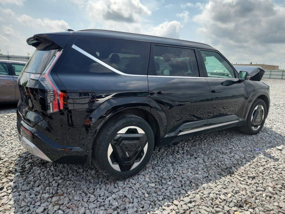 Photo 3 from auction – 2024 KIA EV9 with VIN KNDADFS58R6035626