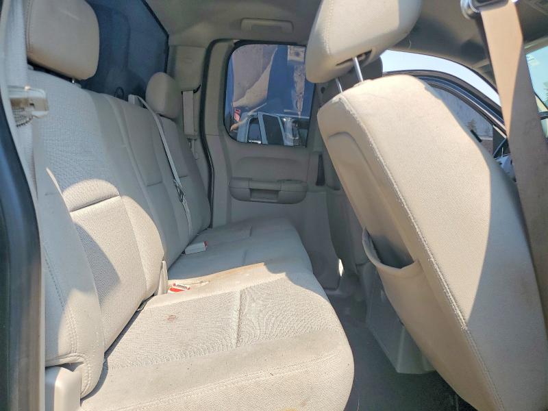 Photo 10 from auction – 2011 CHEVROLET SILVERADO with VIN 1GCRKSE39BZ108907