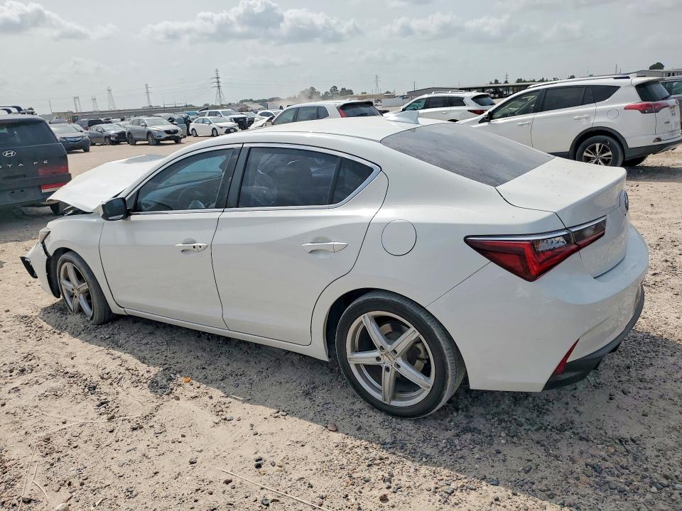 Photo 2 from auction – 2019 ACURA ILX with VIN 19UDE2F39KA002148