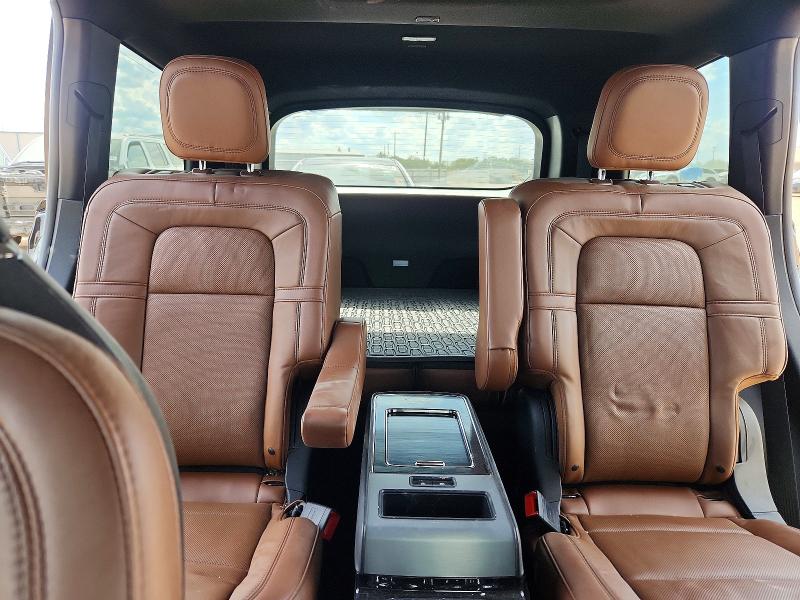 Photo 10 from auction – 2023 LINCOLN AVIATOR with VIN 5LM5J7XC9PGL09519