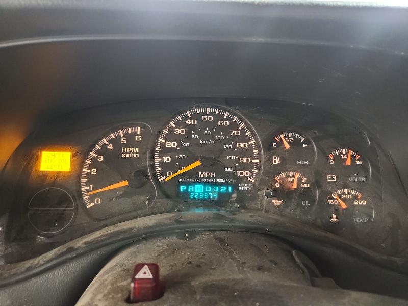Photo 9 from auction – 2000 CHEVROLET SILVERADO with VIN 1GCEK19TXYE378263