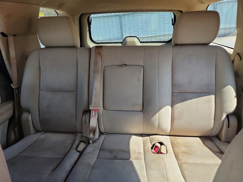 Photo 10 from auction – 2011 CHEVROLET TAHOE with VIN 1GNSCAE08BR392181